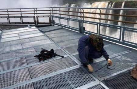 Otra pyme que cae: cerró la empresa que construyó las pasarelas de las Cataratas del Iguazú imagen-18