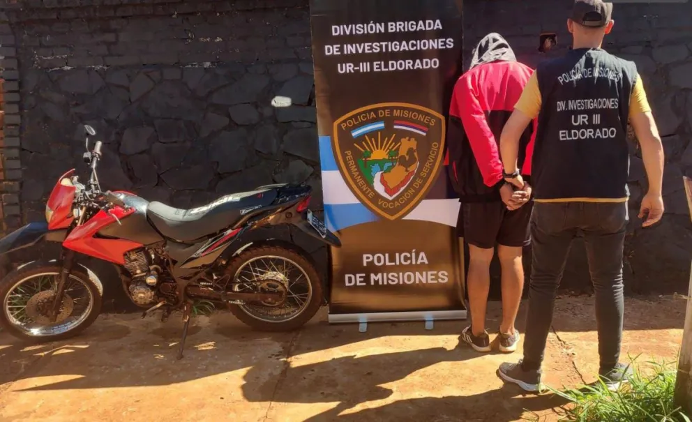 Detienen a un joven en Eldorado tras intentar evadir un control con una moto adulterada Detienen a un joven en Eldorado tras intentar evadir un control con una moto adulterada imagen-5