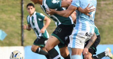 Empate caliente entre Excursionistas y Argentino (M) por la fecha 10 de la Primera B Empate caliente entre Excursionistas y Argentino (M) por la fecha 10 de la Primera B imagen-9