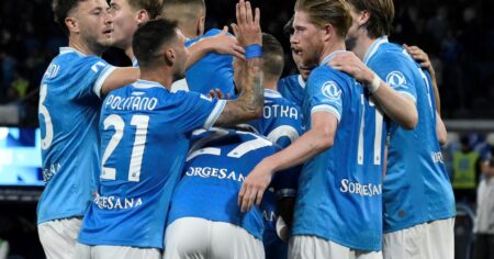 Napoli goleó y el Inter no podrá ser campeón sin Lautaro Martínez imagen-21