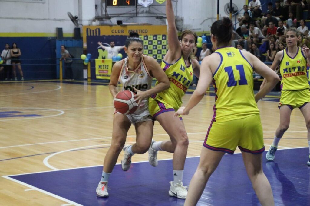 Tokio y Mitre se cruzan en una nueva edición del clásico femenino imagen-4
