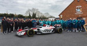 Ocon, Bearman, y el vínculo entre la escudería Haas de la Fórmula 1 y el ascendido Coventry inglés imagen-4