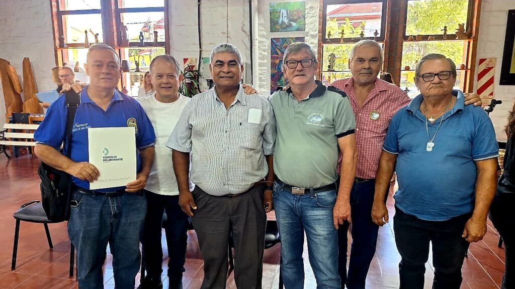 Amplio respaldo institucional al reconocimiento de héroes de Malvinas en Oberá imagen-70