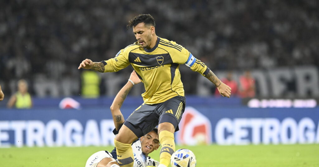 Paredes, del "vamos por buen camino" y qué dijo de la polémica quinta amarilla que le permite llegar limpio ante River imagen-38