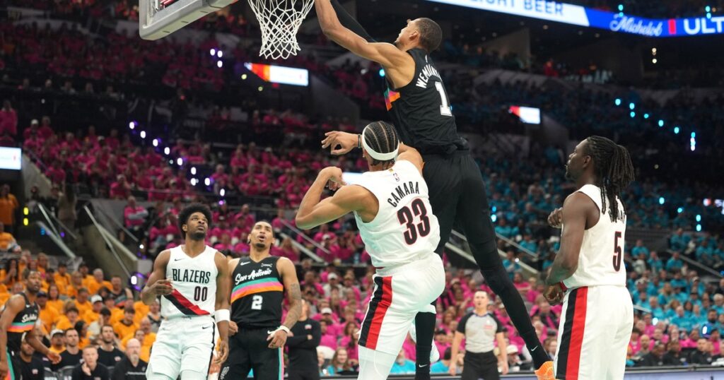 Playoffs NBA: festival de Wembanyama para unos Spurs que arrancaron a full imagen-38