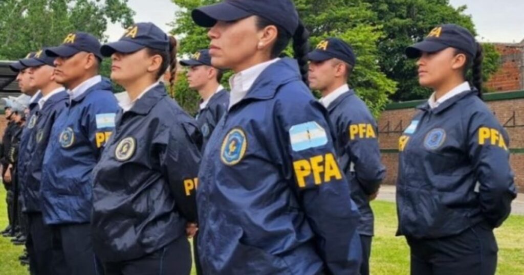 Cuánto gana un policía federal en abril de 2026, rango por rango Cuánto gana un policía federal en abril de 2026, rango por rango imagen-96