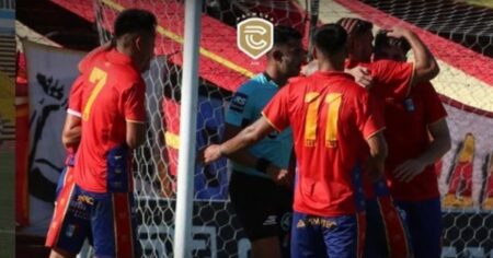 Deportivo Español ganó su primer partido ante el puntero Lamadrid imagen-15