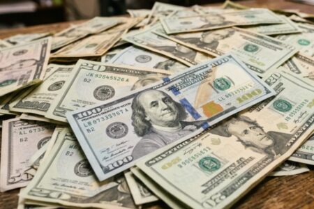 A cuánto cotizaron el dólar oficial y el dólar blue hoy, precio en vivo, este jueves 30 de abril imagen-8