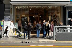 Pasó de ser la avenida favorita de las marcas a tener la mayor cantidad de locales vacíos en menos de un año Pasó de ser la avenida favorita de las marcas a tener la mayor cantidad de locales vacíos en menos de un año imagen-3