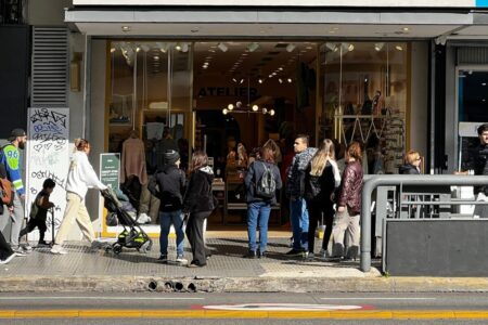 Pasó de ser la avenida favorita de las marcas a tener la mayor cantidad de locales vacíos en menos de un año Pasó de ser la avenida favorita de las marcas a tener la mayor cantidad de locales vacíos en menos de un año imagen-5