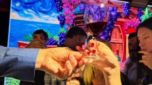 Ticket Misiones | Malbec Wine Fair combinó vino, gastronomía y música frente al río Paraná imagen-3