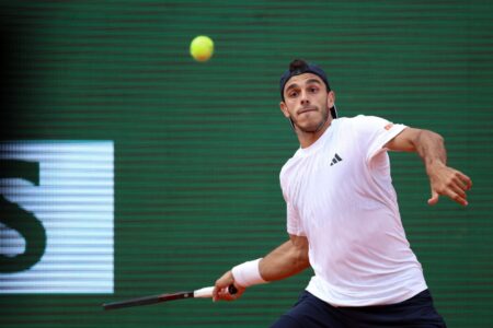 Francisco Cerúndolo ganó de manera contundente y está en los cuartos de final del ATP 500 de Múnich Francisco Cerúndolo ganó de manera contundente y está en los cuartos de final del ATP 500 de Múnich imagen-8