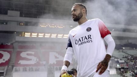 Neymar, del show al escándalo: pelea, suspensión y frase que desató repudio imagen-6