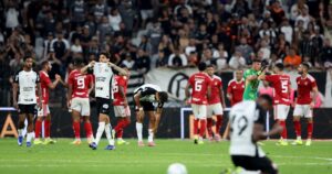 La problemática situación de Corinthians para enfrentar a Platense en Vicente López: ¿quién lo dirige tras el despido de Dorival? imagen-3