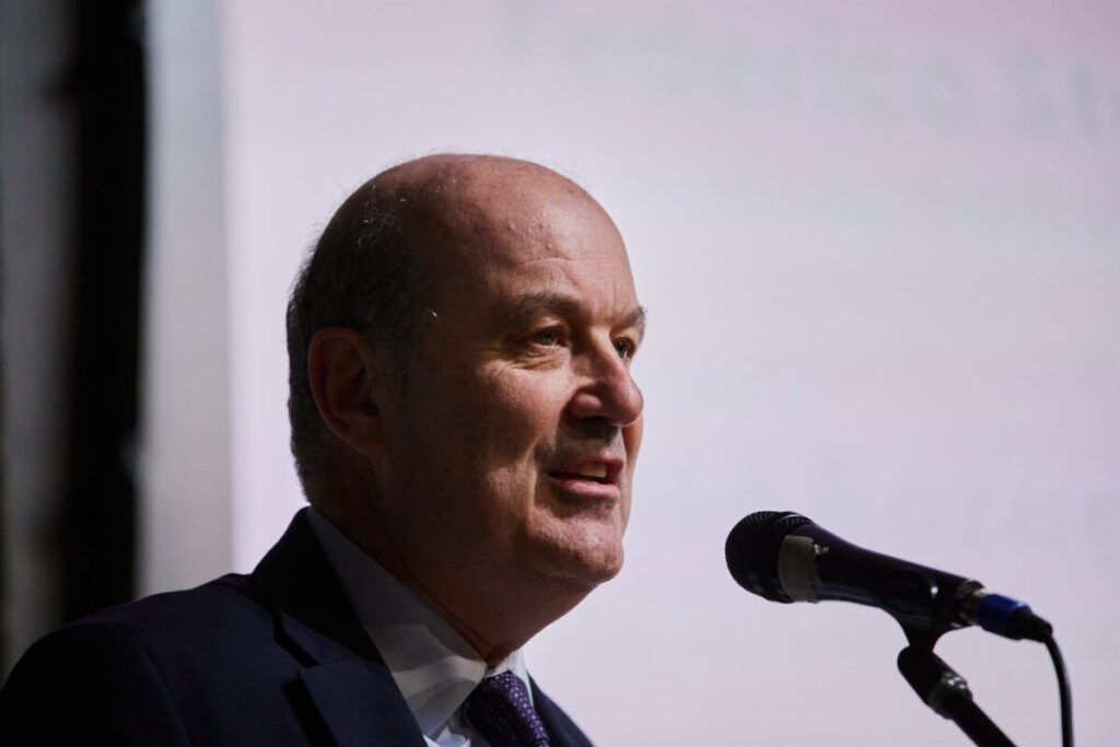 Federico Sturzenegger confirmó que en junio enviará la desregulación inmobiliaria al Congreso para bajar costos en la compraventa imagen-5