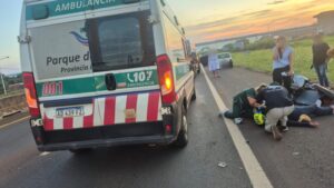 Por esquivar un perro, provocó un choque y una motociclista terminó herida en Posadas imagen-1