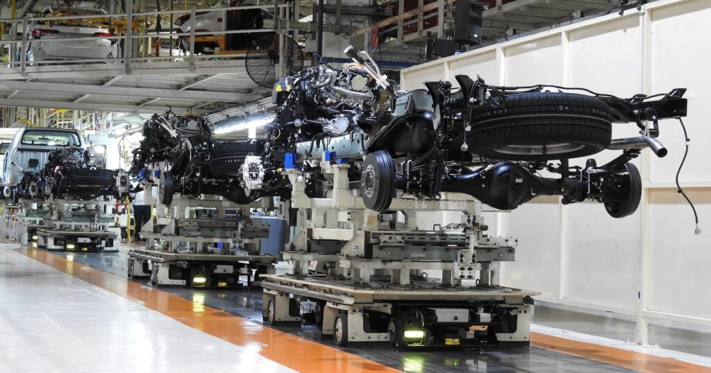 Después de la debacle de la actividad en febrero el Gobierno se ilusiona con los signos de repunte en marzo imagen-95