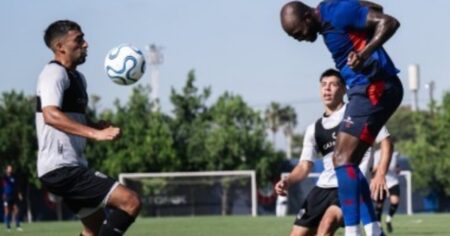 Herazo metió un doblete en un amistoso en la práctica de San Lorenzo Herazo metió un doblete en un amistoso en la práctica de San Lorenzo imagen-10
