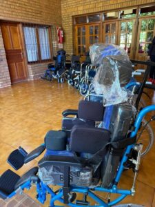 Incluir Salud: se entregaron sillas de ruedas a beneficiario que reside en el Hogar Santa Teresa del Niño Jesús imagen-82