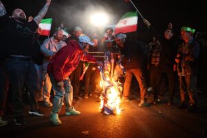 La reacción de Irán tras el acuerdo con EE.UU. y el cese del fuego, según un experto internacional La reacción de Irán tras el acuerdo con EE.UU. y el cese del fuego, según un experto internacional imagen-4