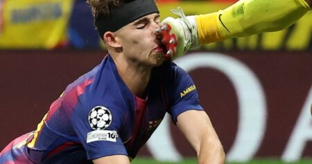 El choque de Juan Musso con Fermín López: el español terminó ensangrentado imagen-20