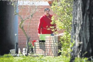 El Gobierno ofreció una recompensa de hasta $20.000.000 por el exguerrillero chileno Galvarino Apablaza imagen-1