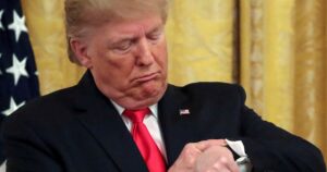 Donald Trump amenazó con una ofensiva “más grande y más fuerte” si fracasa la tregua con Irán imagen-2