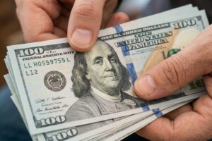 El dólar acelera la baja, mientras el Banco Central extiende su racha de compra de reservas El dólar acelera la baja, mientras el Banco Central extiende su racha de compra de reservas imagen-3