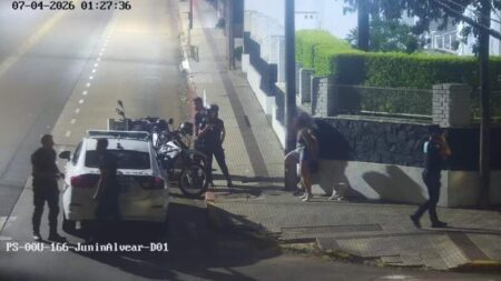 Capturaron a los “chicos bien”: dos hermanos del centro de Posadas acusados de un violento robo a punta de cuchillo imagen-12