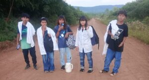 16 kilómetros diarios para ir a la escuela: artistas de Posadas impulsan colecta urgente de bicicletas imagen-2