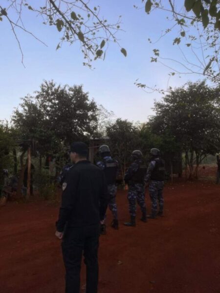 Wanda: allanamientos por un robo a mano armada culminaron con dos detenidos y secuestro de elementos imagen-5