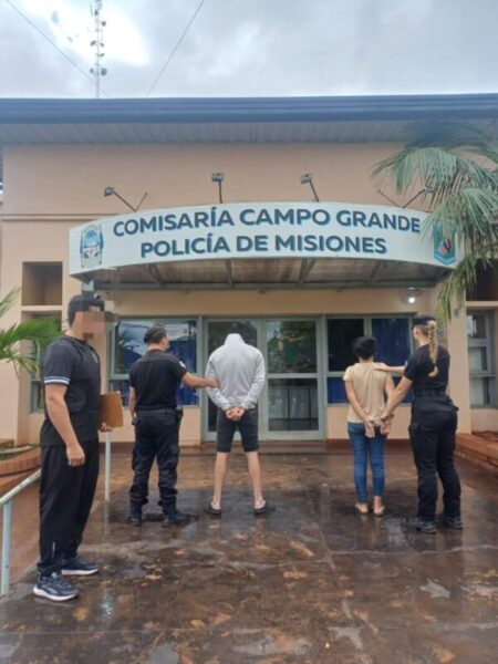 Una pareja era buscada por distintos robos, se ocultaron en una vivienda deshabitada y fueron arrestados en Campo Grande imagen-22
