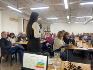 Capacitación sobre prevención del suicidio en la Facultad de Arte y Diseño de Oberá imagen-74