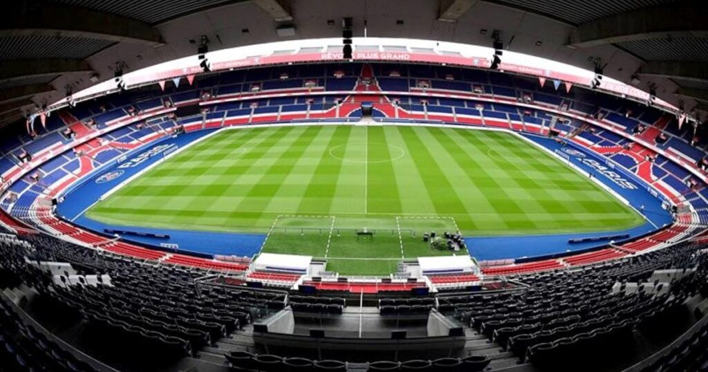 París da el OK: el PSG, cada vez más cerca de quedarse con su estadio imagen-42
