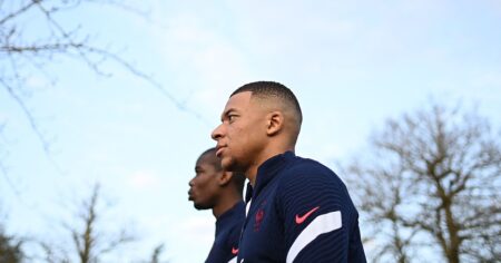 El ex compañero de Mbappé que lo ve ganador del Balón de Oro imagen-9