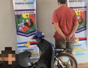 Comandante Andresito: se filmaba haciendo “willys” frente a escuelas y la Policía le secuestró la moto imagen-71