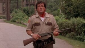 29 años después, una de las películas mejor valoradas de Sylvester Stallone tendrá serie de televisión de mano del autor de una de las joyas de Marvel imagen-114