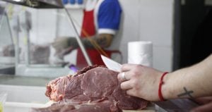 Histórico desplome del consumo de carne en Argentina: empresario misionero advierte que “va a ser el peor año de la historia” imagen-3