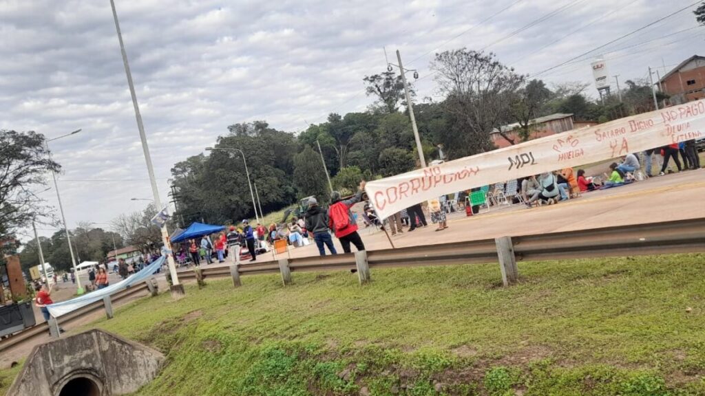 Convocan a un corte sobre Ruta 12 y avenida Fundador en Eldorado por reclamos sociales y salariales Convocan a un corte sobre Ruta 12 y avenida Fundador en Eldorado por reclamos sociales y salariales imagen-5