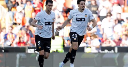 El campeón del mundo que clavó un doblete en la derrota del Valencia imagen-10