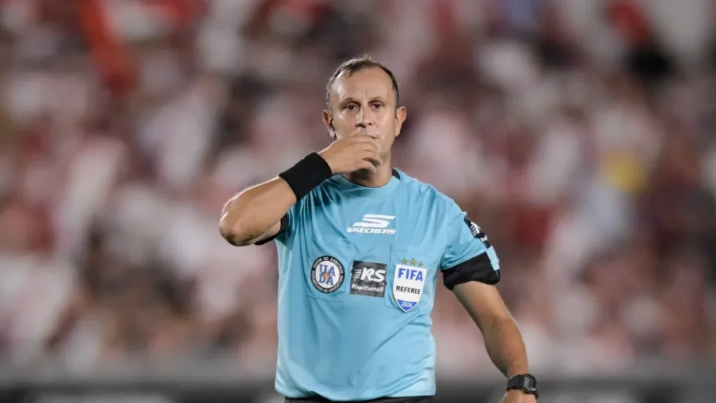 Se definió el árbitro para el Superclásico entre River y Boca - TyC Sports imagen-44