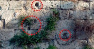 En los muros de Pompeya encontraron marcas del antepasado de la ametralladora imagen-4