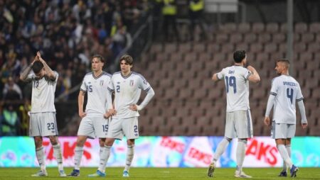 Italia quedó afuera del Mundial y Bosnia clasificó por penales imagen-6