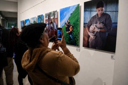 La muestra “Mujer Rural Misionera” llegó al Senado de la Nación para visibilizar el rol de las mujeres del campo misionero imagen-12
