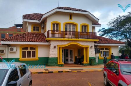 Apareció ensangrentado en la calle: un joven fue herido con un machete y no quiso dar detalles imagen-66