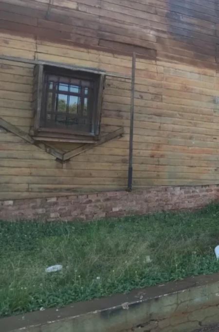 Adiós a la Casa Invertida: comienzan a desmantelar el histórico ícono turístico de Puerto Esperanza imagen-5