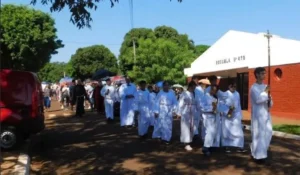 Puerto Libertad vivió un multitudinario Vía Crucis que recorrió los barrios de la localidad imagen-2