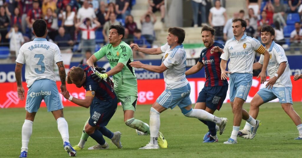 Andrada sancionado: 12 partidos de suspensión por la piña a un rival imagen-5