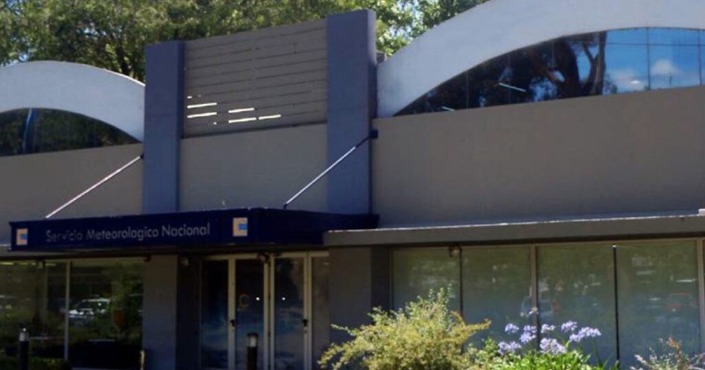 El Servicio Meteorológico Nacional hará un apagón informativo en protesta por los despidos: cuando es y cuánto durará imagen-100