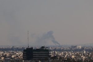 Irán rechazó una propuesta de cese al fuego y endurece su postura: “La oportunidad de disciplinar a EE.UU. no se repetirá” imagen-3